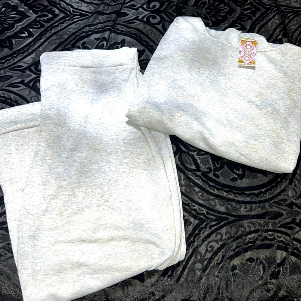 Two Piece Set